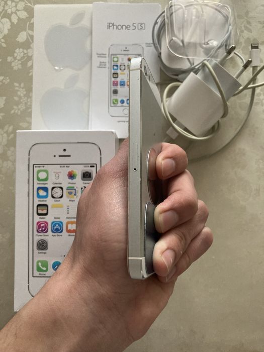 Айфон 5с полный комплект