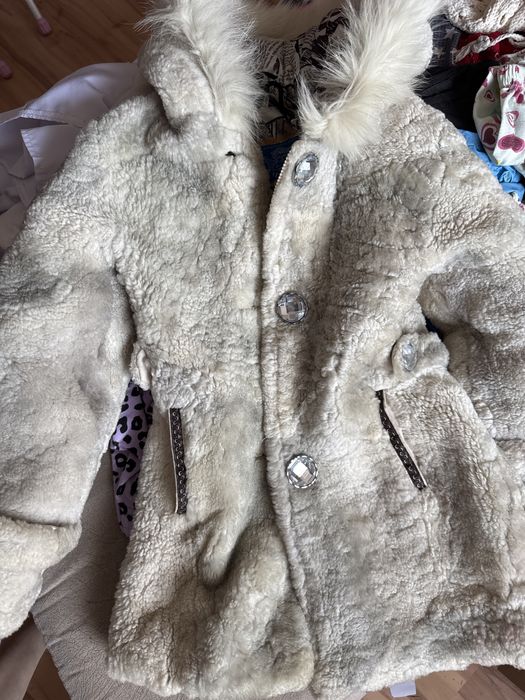 Шуба на девочку 5-6 лет
