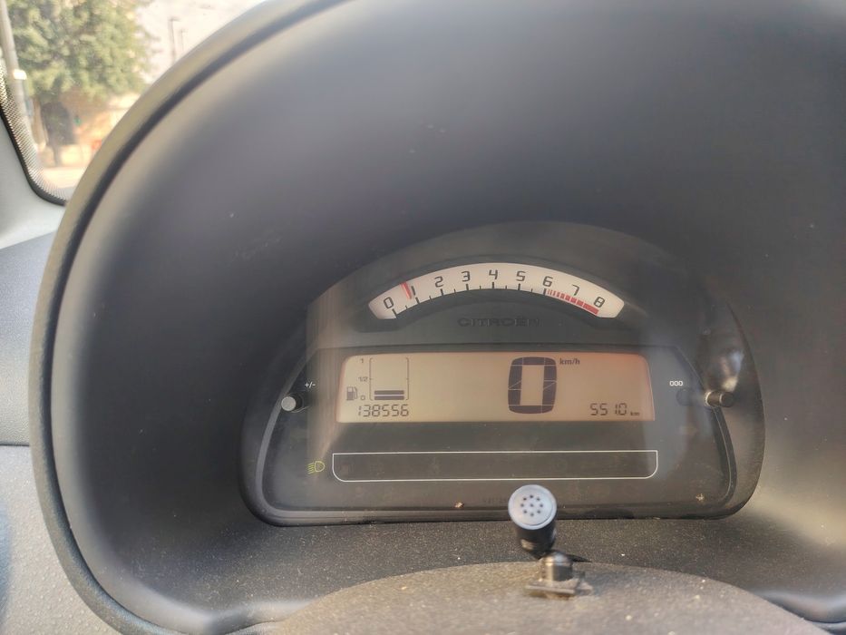 Vând Citroen C3 - 1.4 Benzina