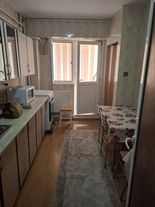 Apartment de inchiriat in zona portului langa facultatea de medicina