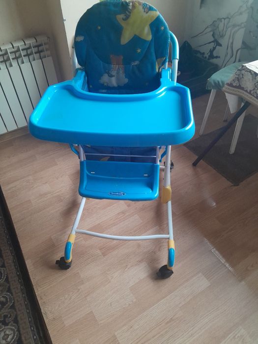 Детский стул для кормления