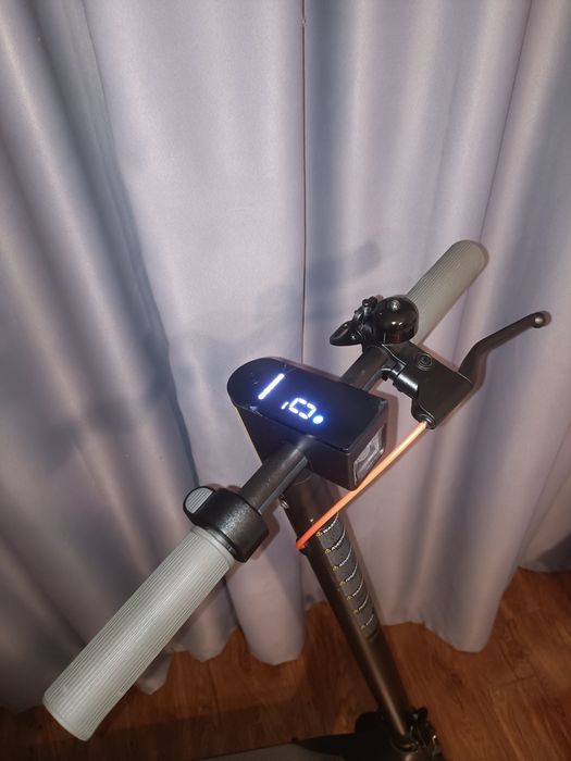 Trotinetă Xiaomi Electric scuter 4 lite !