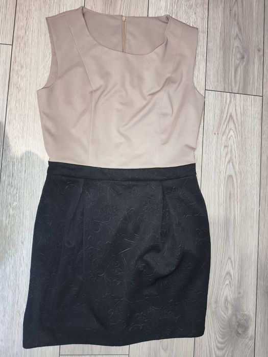 Rochiță eleganta scurta plus...