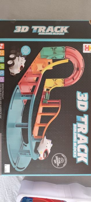 3D влакче със писта на батерии