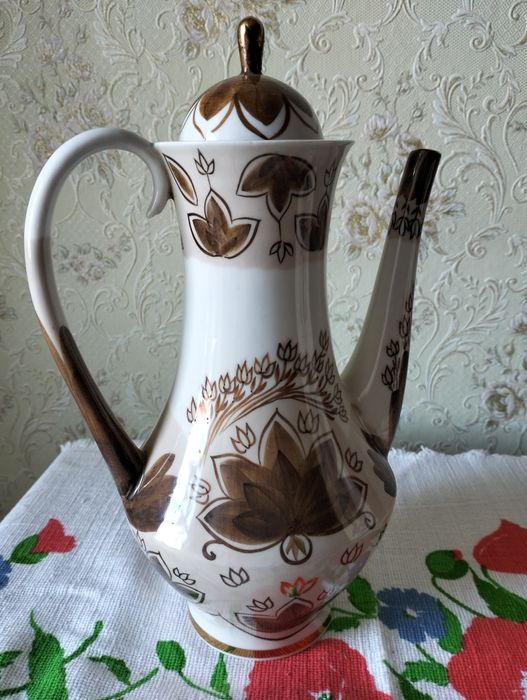 Кофейник сувенирный