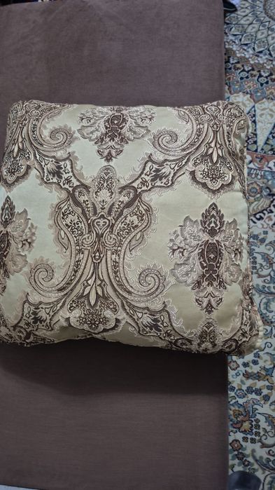 Срочно продам подушки