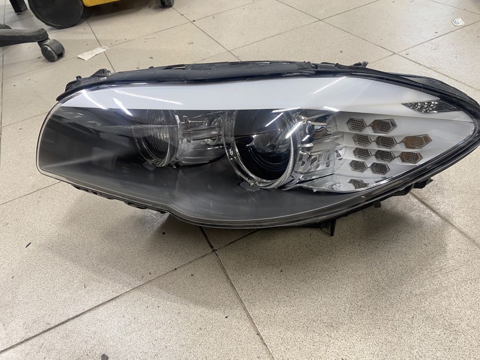 Фар фарове за Bmw f10 f11 adaptive far farove Бмв ф10 ф11