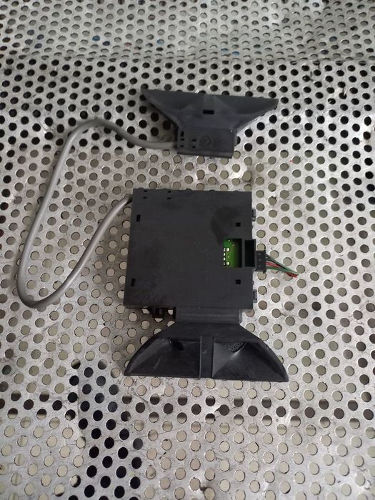 Modul Alarma Plafoniera Land Rover Range Rover Sport L320 Discovey 3 Dezmembrez Range Rover Sport L320 2.7 Tdv6 Motor 276DT - Dezmembrari Arad