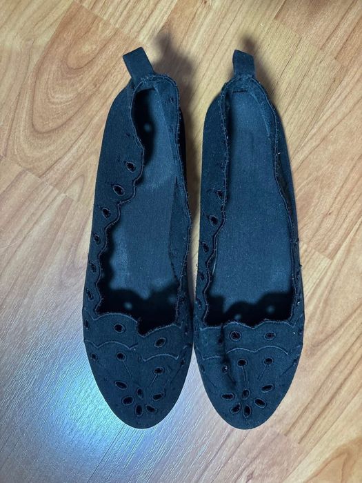 Balerini H&M cu broderie