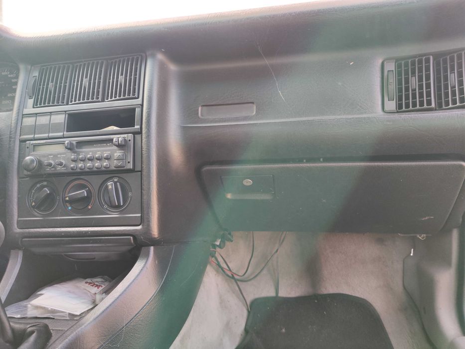 Ауди 80 Б3, 1.8 бензин на части