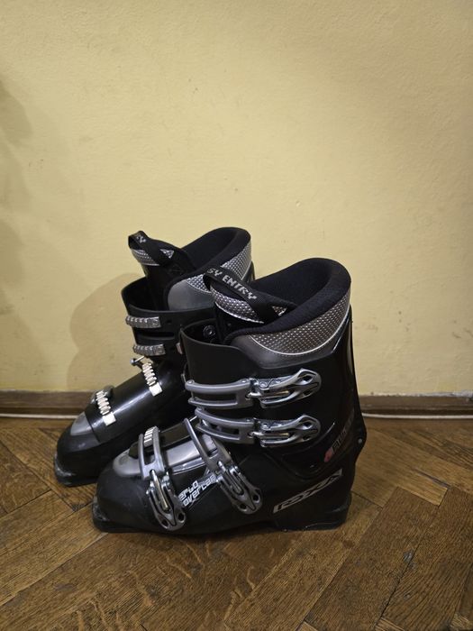 Clăpari Roxa Cruise