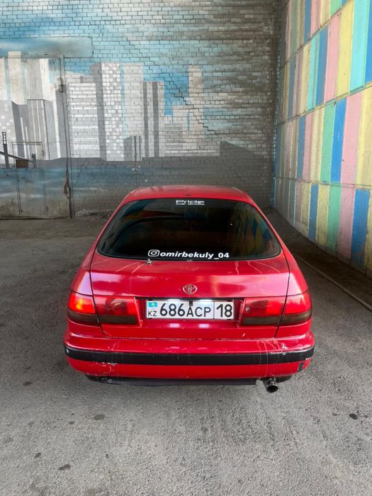 Тойота карина Е 1994