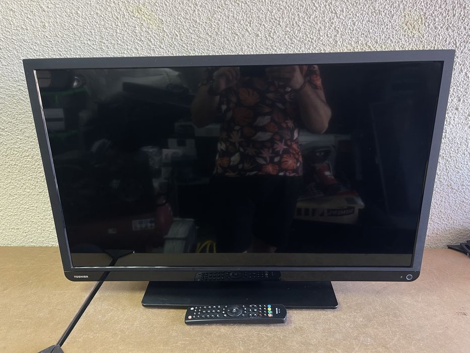 Телевизор TOSHIBA LED 32“ - 32W1343DG