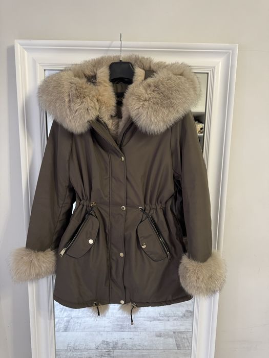 Зимно яке с пух и качулка