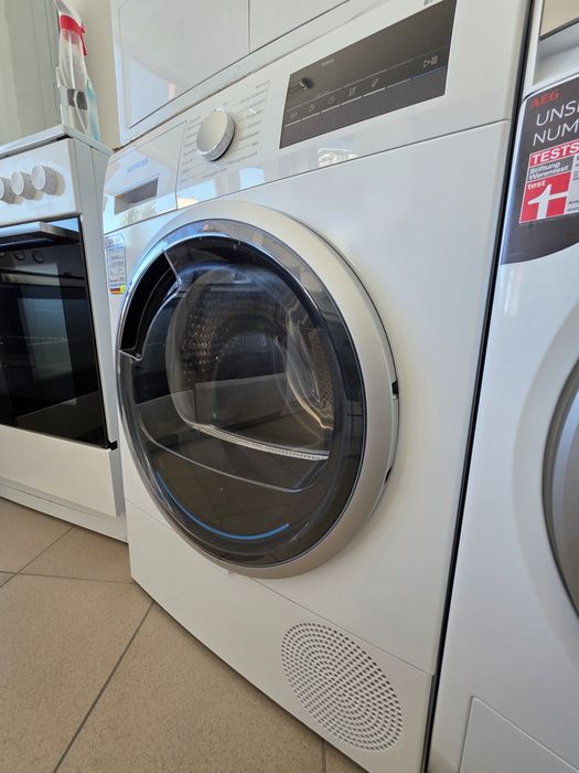 Сушилня с термопомпа Siemens iQ 300