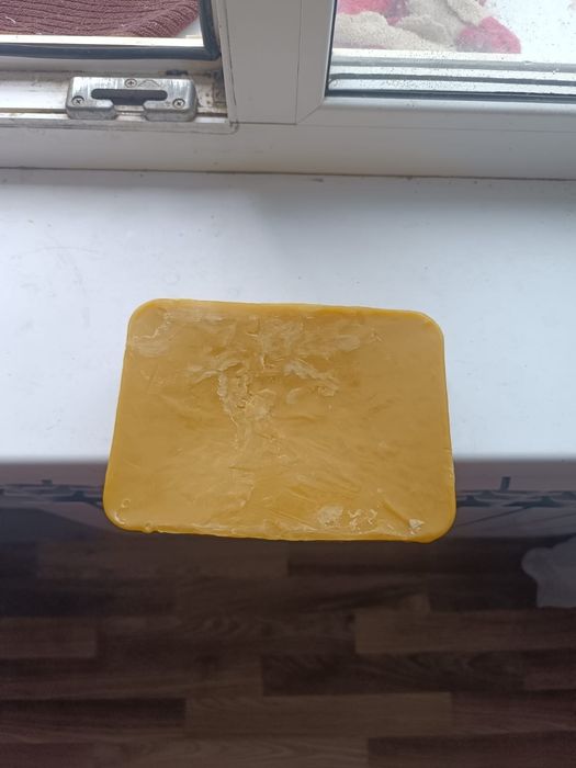 Продам воск пчелиный натуральный