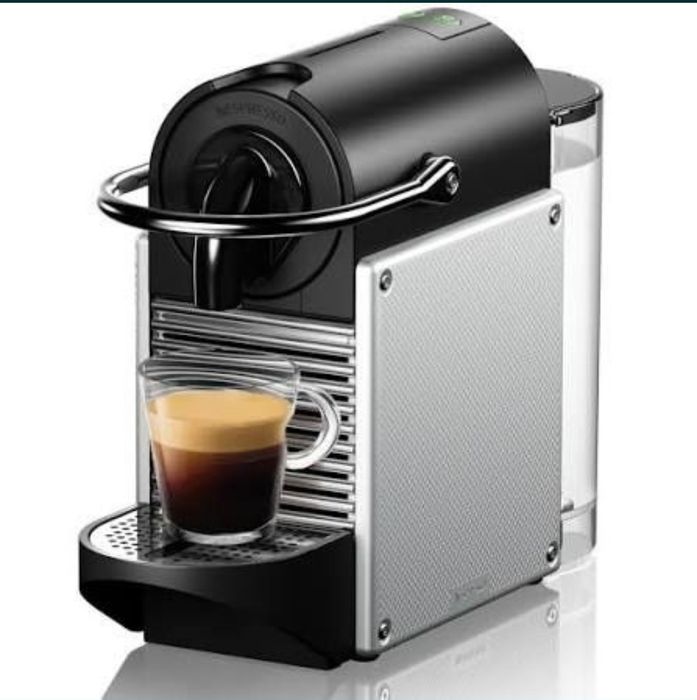 Капсульная кофемашина Nespresso Pixie