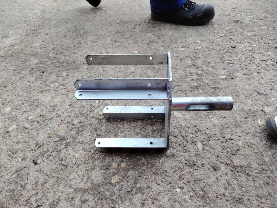 Телескопични подпори (хюнебеци) за кофраж за плоча. НОВИ