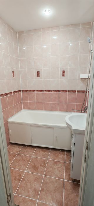 Продам трехкомнатную квартиру