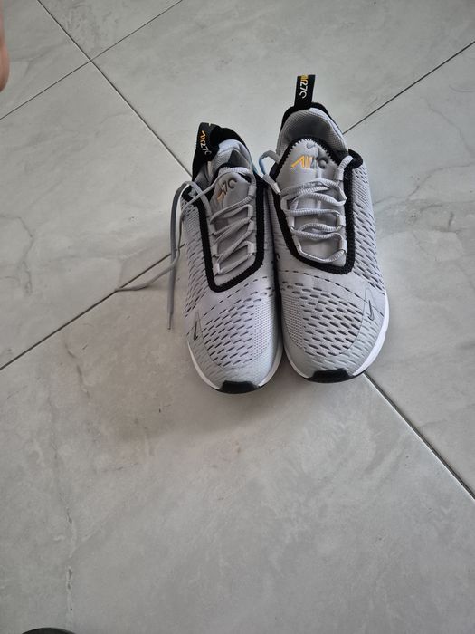 Nike air 270 nr 39