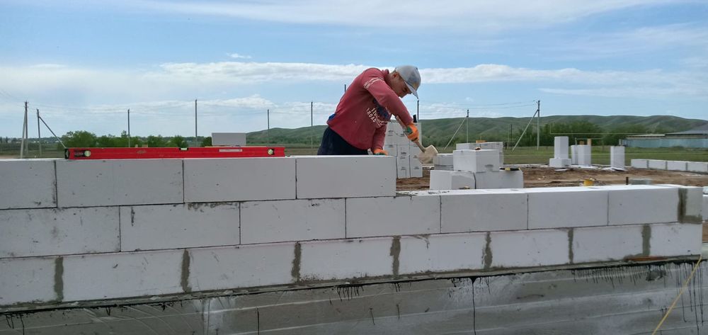 Профессиональная строительная бригада .