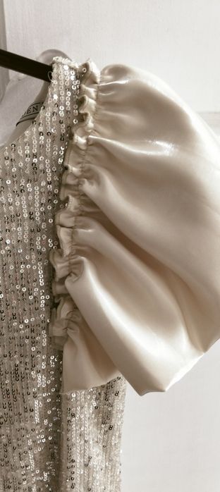 Продам коктельное платье