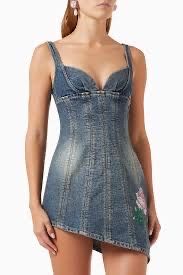 Дънкова рокля с декорация от камъни