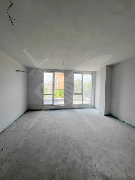 Продава се Тристаен апартамент в Пловдив, Център - 138 кв.м за 2098 €/кв.м - Снимка #8