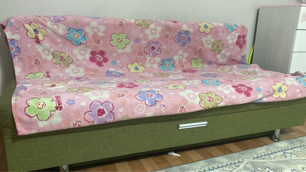 Срочно продам мебель , все по 5000 тг.