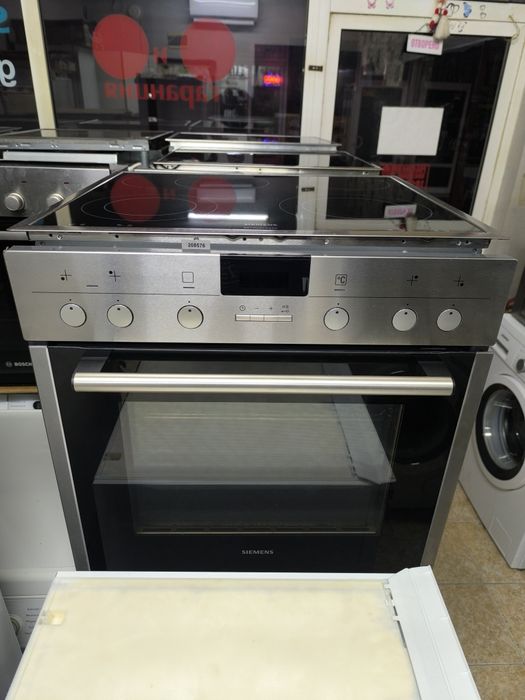 Фурна с керамичен плот Siemens - HE63AB510 Пиролиза.