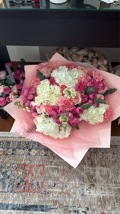 Цветы продам свежие