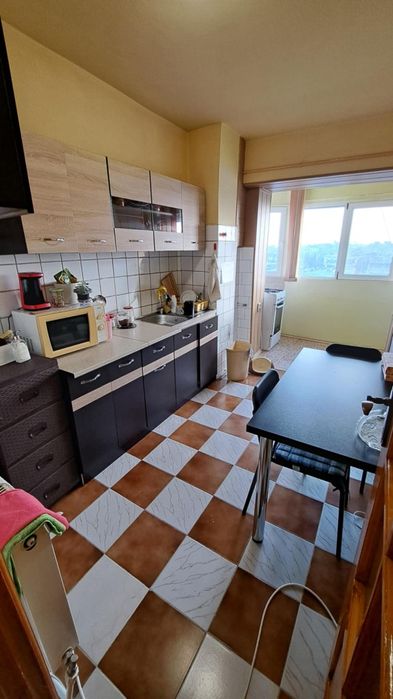 AP 1 cam de inchiriat Zona Dorobanti Pta mare