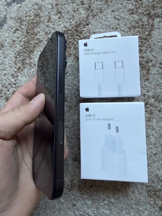 iPhone 16 Black impecabil - pret fix