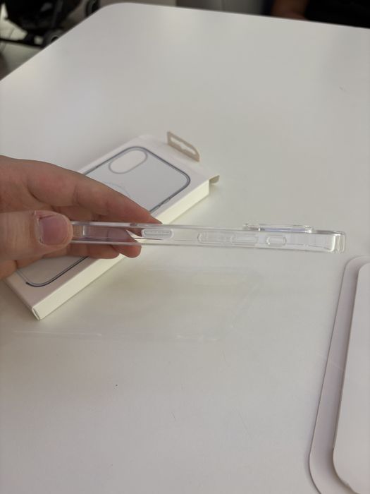 Чехол Iphone 16 magsafe