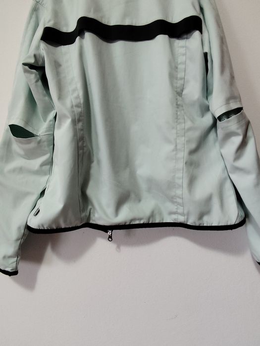 Nike jacheta sport  S