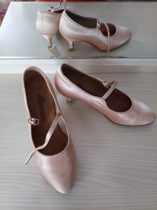 Туфли для танцев