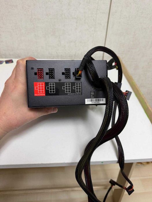 Блок питания AeroCool KCAS-750M