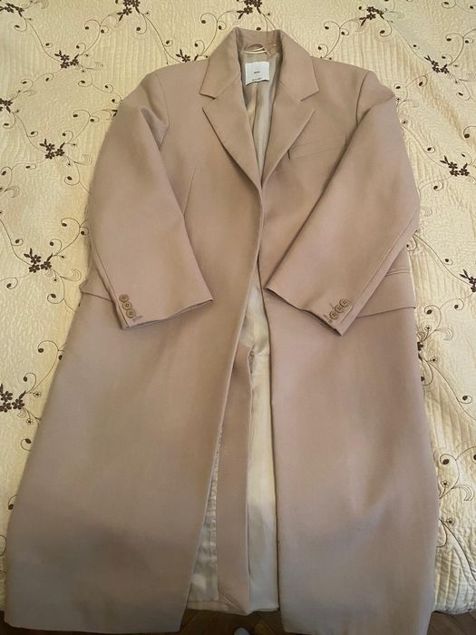 Pardesiu Mango nou, impecabil