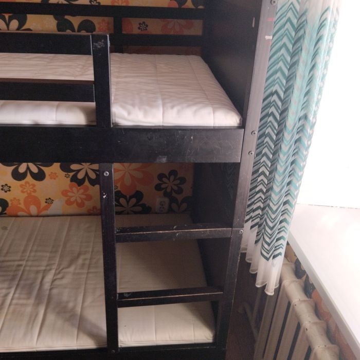Двухярусная кровать