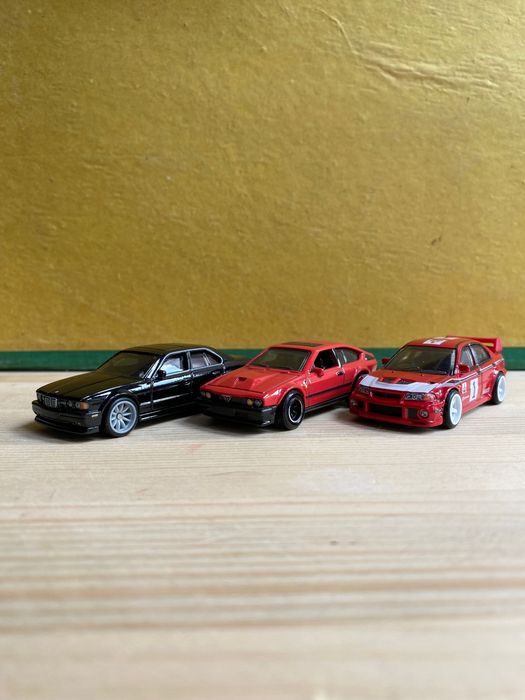 Колички Hot Wheels и Matchbox