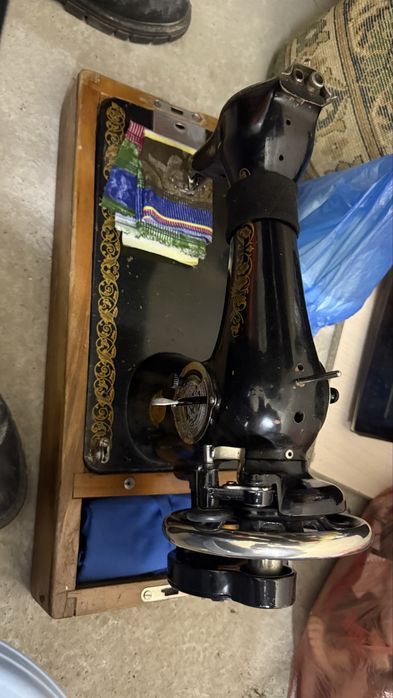 Швейная машинка