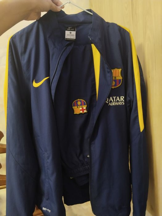 оригинальная форма FC Barcelona N98 I состояние новое, "витражная'"