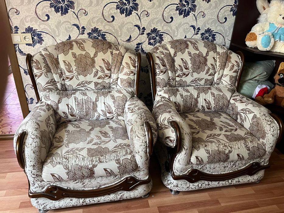 1 Диван и 2 кресло