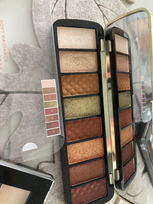 Сет от две палитри