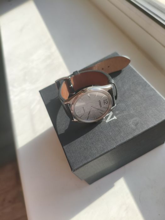 Часы citizen eco drive suratto