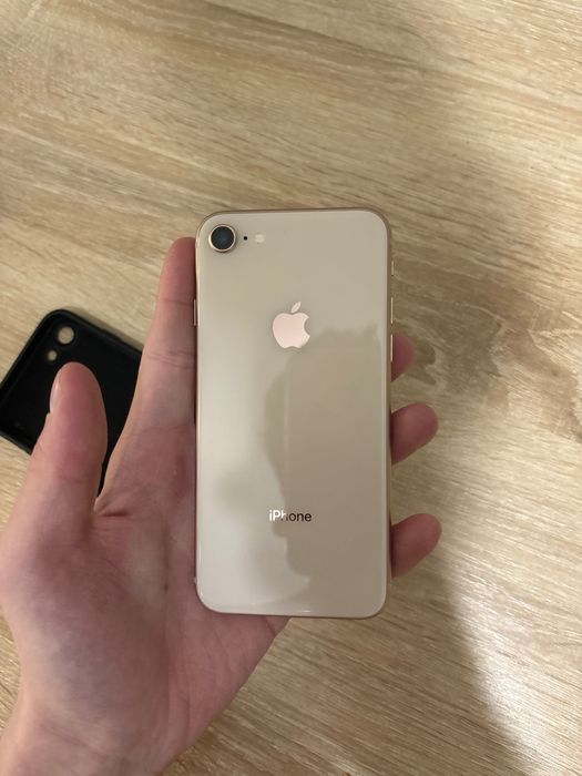 iPhone 8 64 гб 100% акум
