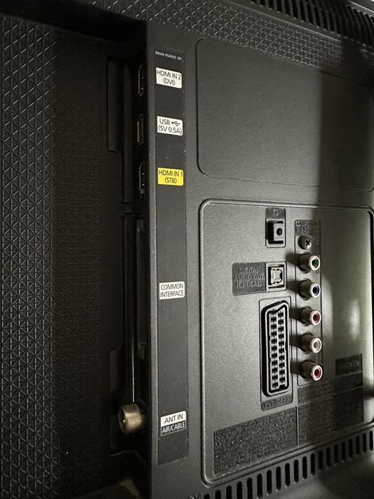 Samsung телевизор 80см