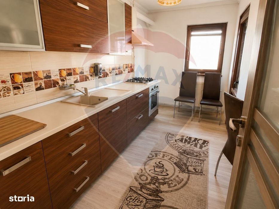 Apartament cu 3 camere de inchiriat-Bistrita Lac — fotografia 3