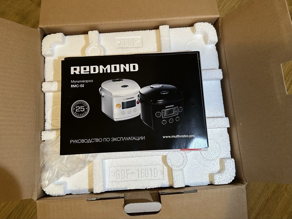 Новая мультиварка REDMOND RMC-02