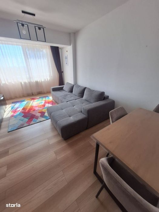 Tomis Plus, 2 camere, mobilat, LOC PARCARE PROPRIU